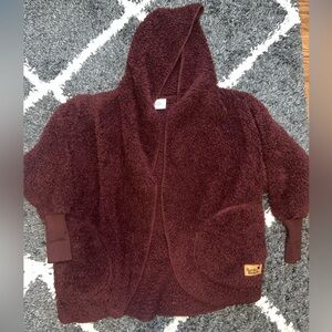 Nordic Beach chocolate cherry wrap jacket